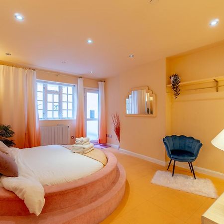 The Courtyard Suite By Margate Suites エクステリア 写真
