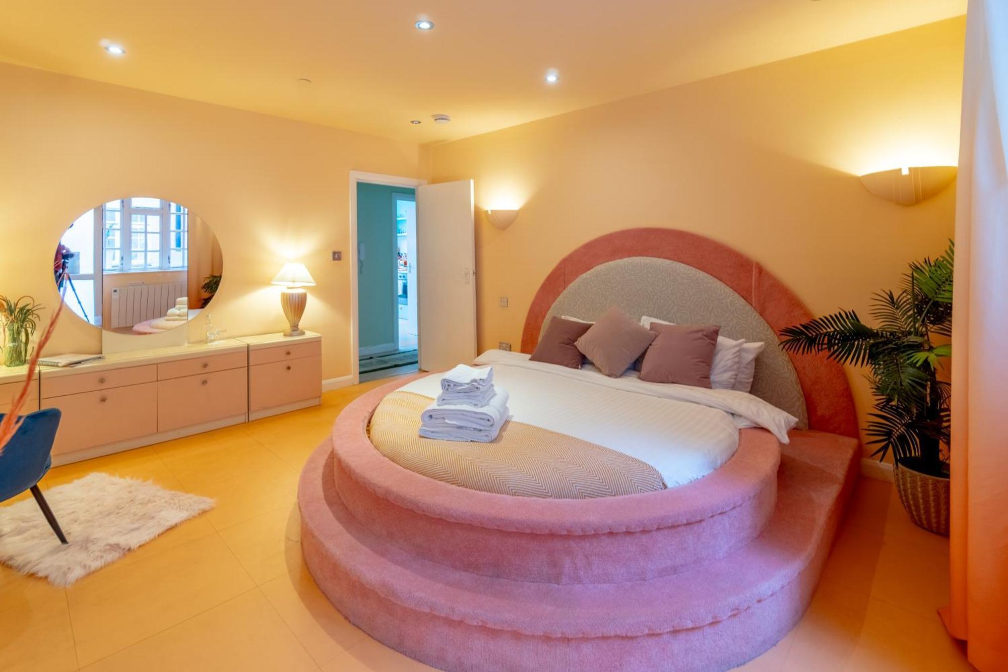 The Courtyard Suite By Margate Suites エクステリア 写真